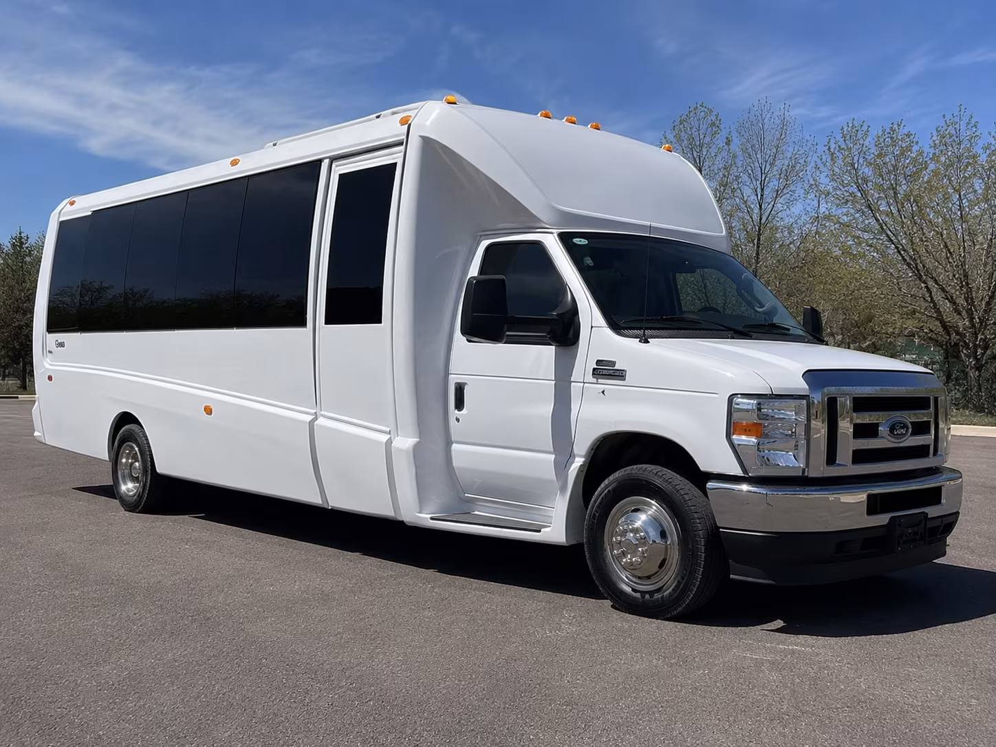 Kissimmee Birthday, Sweet 16, & Quinceañera Party Bus Rentals