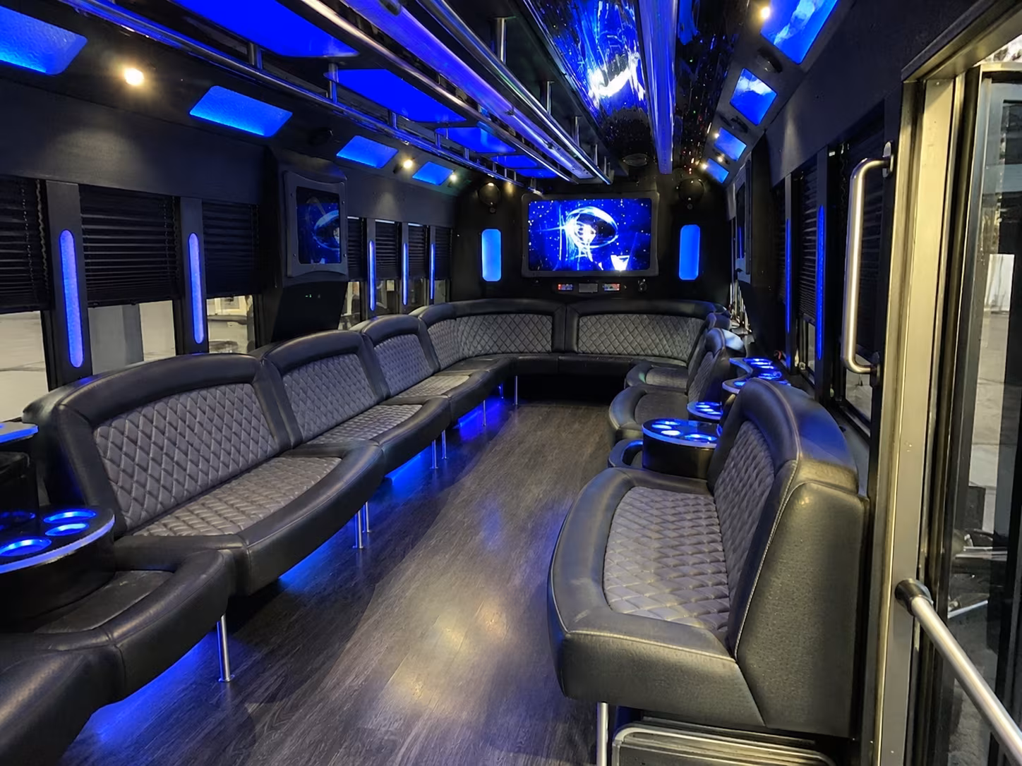 Lakeland Bachelor & Bachelorette Transportation party bus exterior