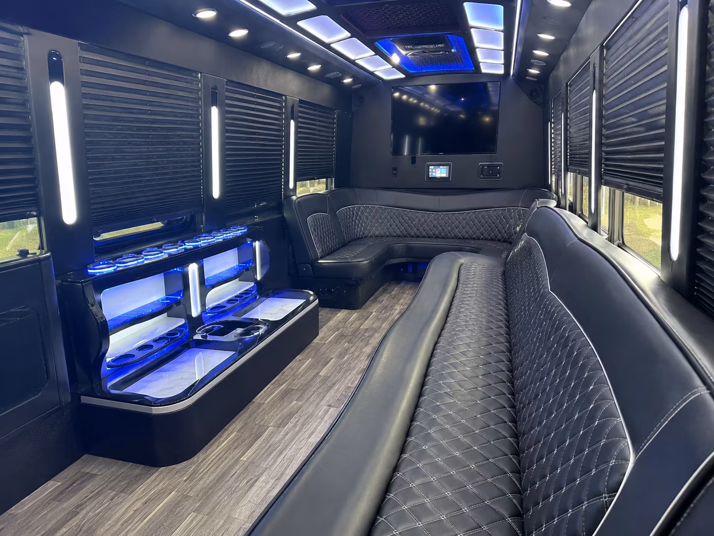 Spring Hill Homecoming & Prom Party Bus Rentals